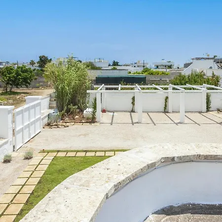 Casa vacanze Trullo E Al Mare Torre San Giovanni Ugento